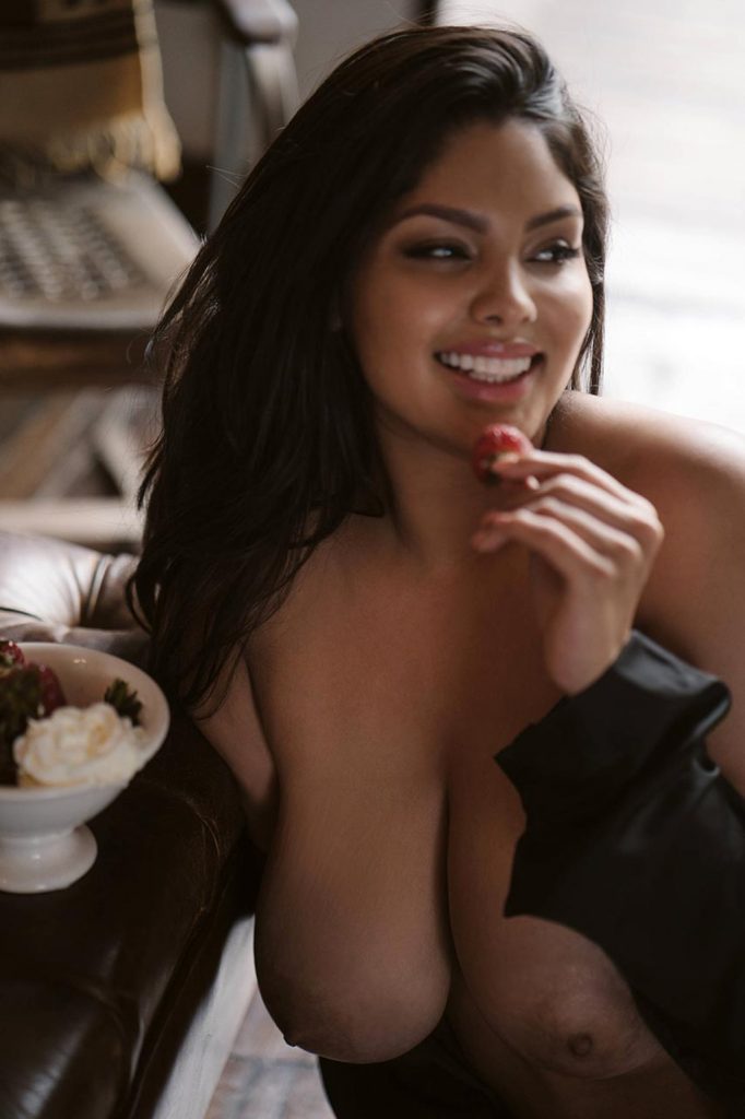 Jocelyn Corona Nude Playboy
