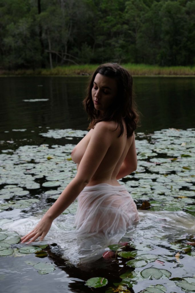 Flow Lilly Pads Nude Muse