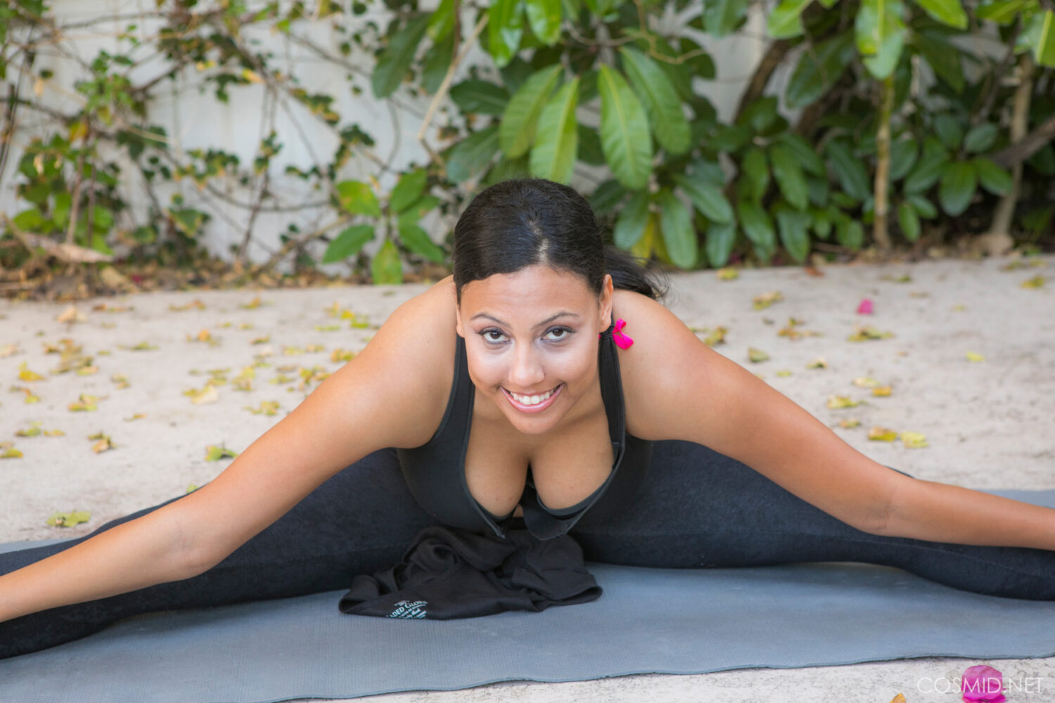 Cassie Taylor Cassie Doing Some Yoga Cosmid