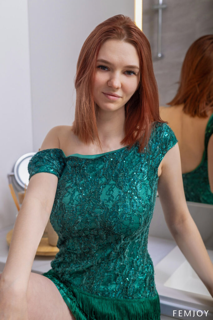 Miama Emerald Femjoy