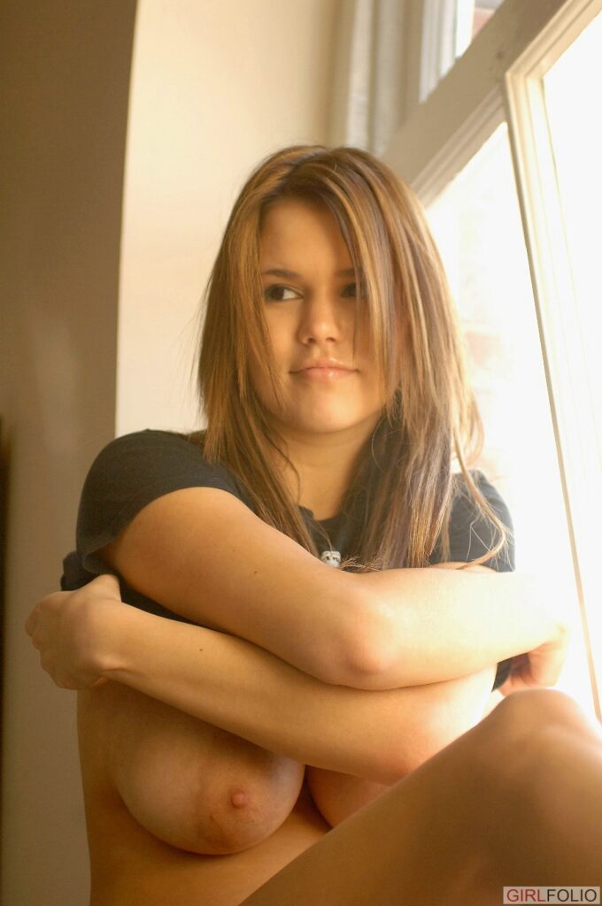 Emma Nicholls Innocent Girlfolio