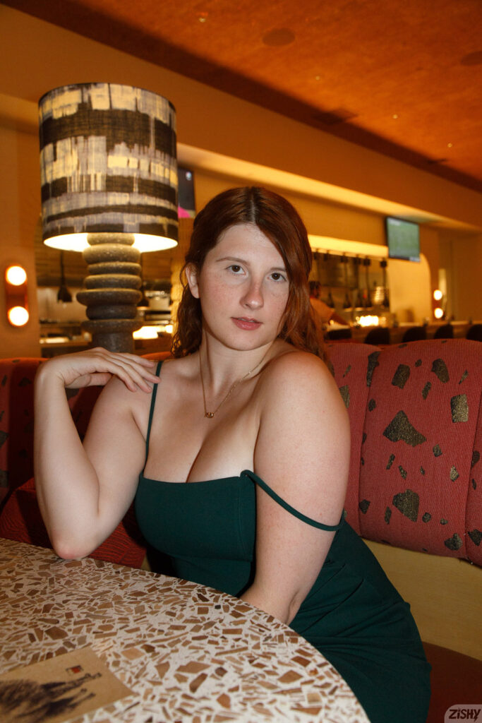 Bess Burton Primrose Hall 1 Zishy