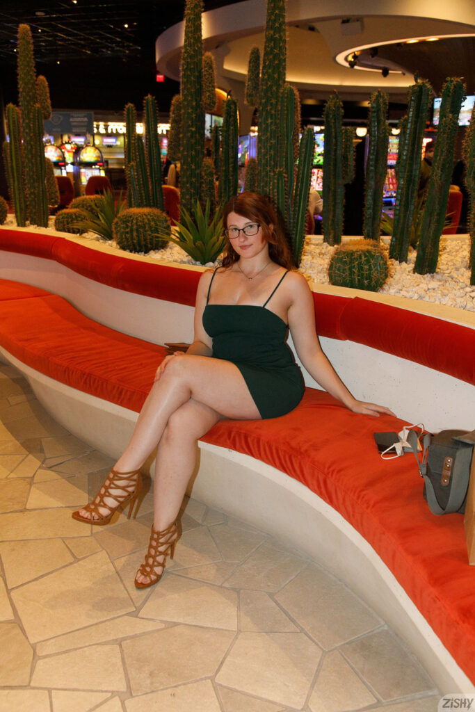 Bess Burton Primrose Hall 1 Zishy