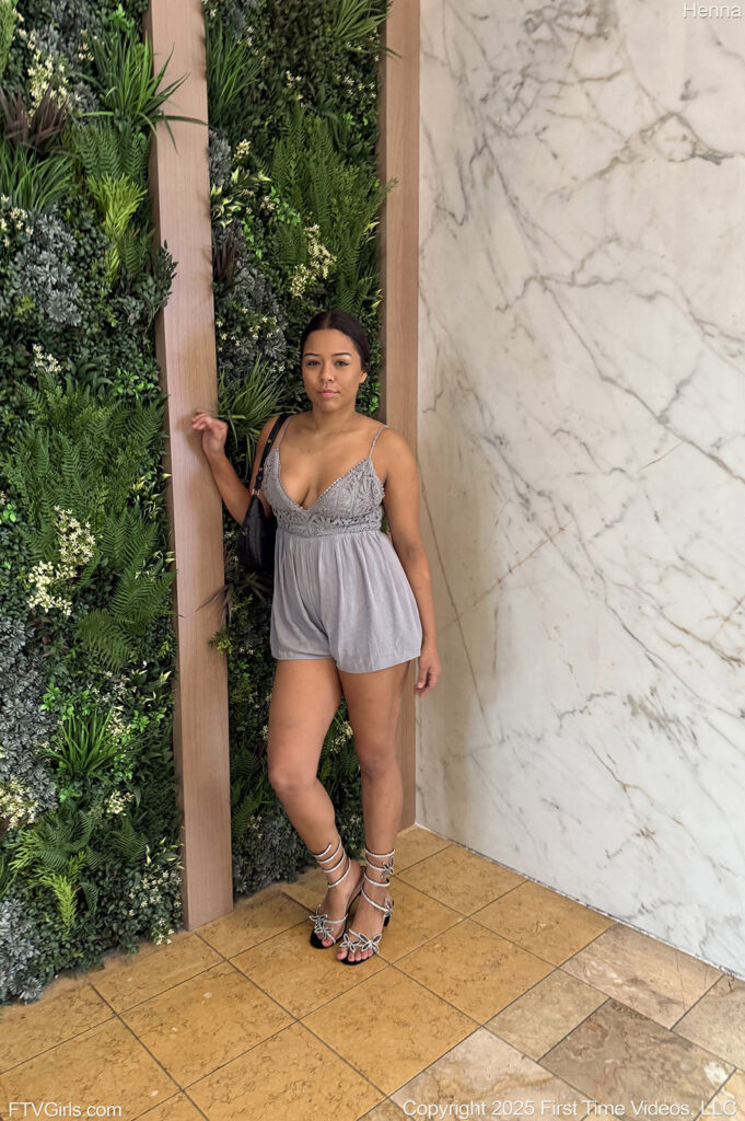 Henna Naughty Girl FTV Girls