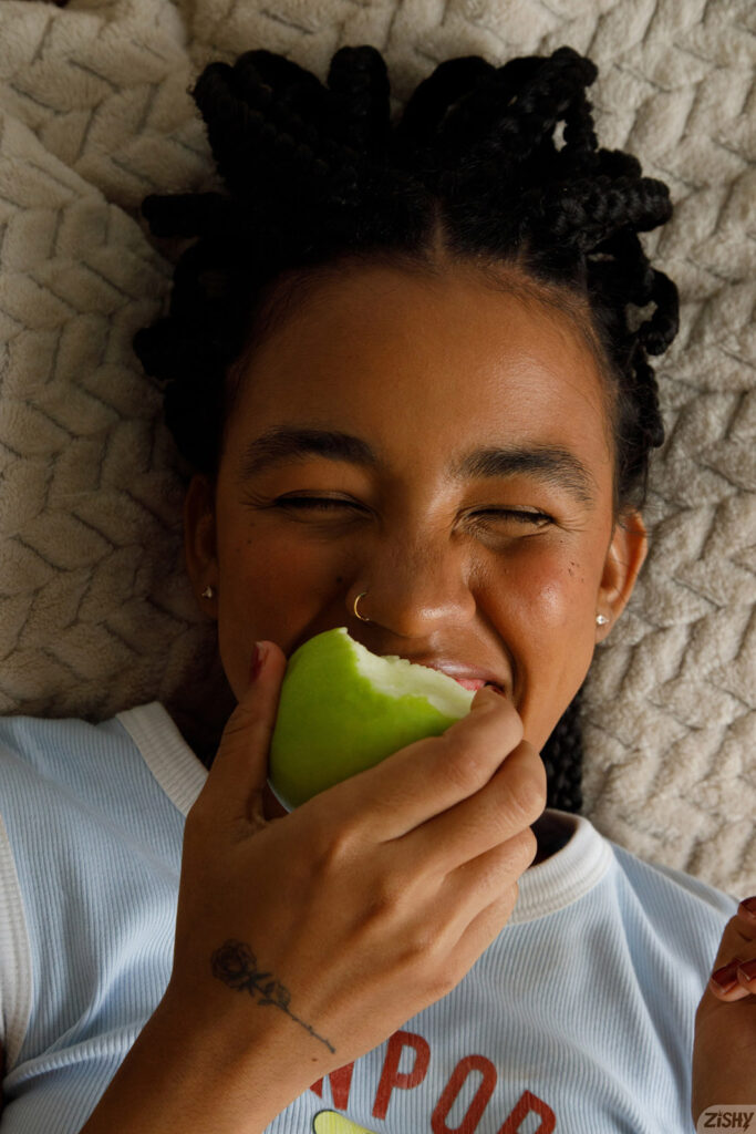 Faith Valles New Year Resolution 2 Zishy