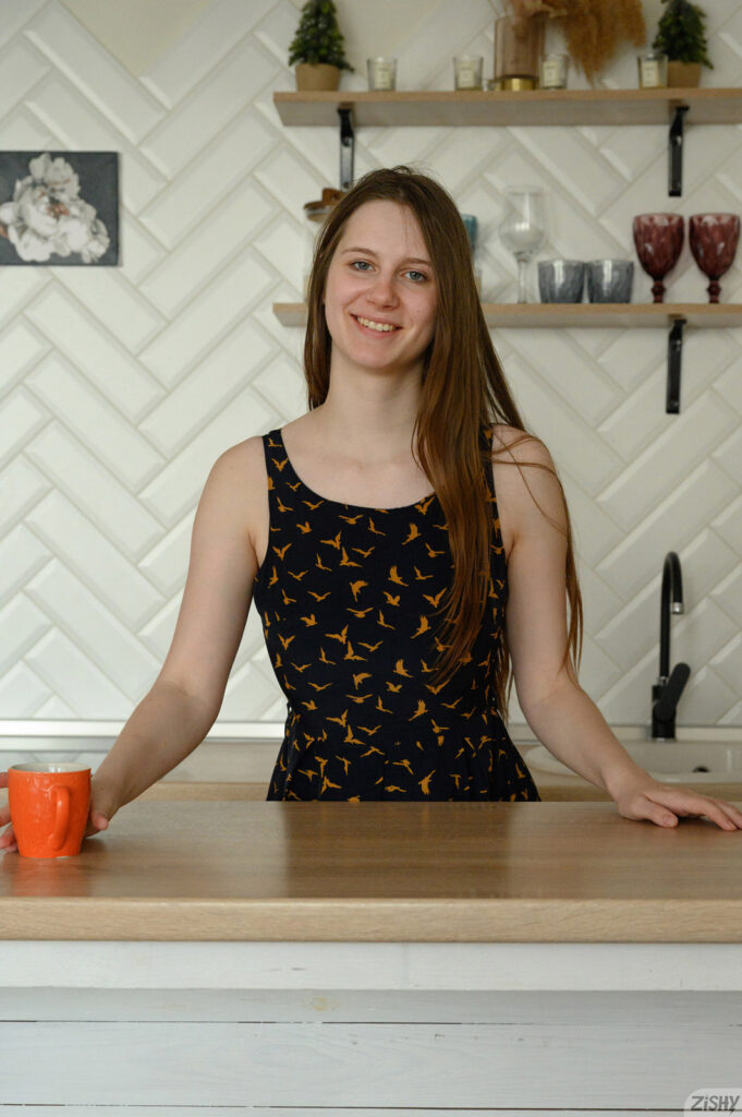 Jupiter Stassy Cafe Nyam Nyam Two Nude Zishy