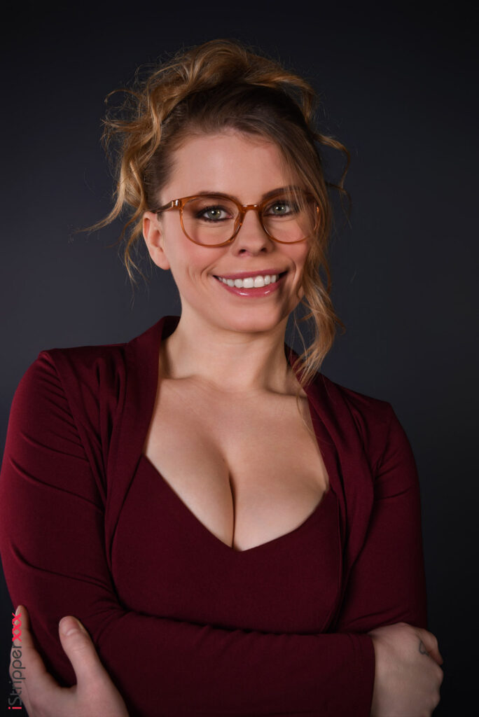 Samantha Joiner The Sexologist IStripper